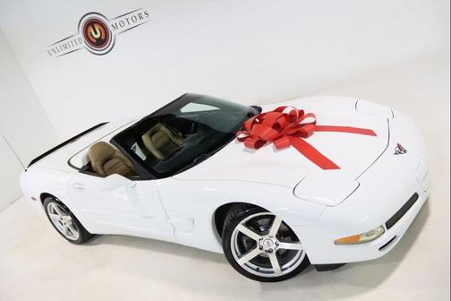 2004 Chevrolet Corvette Base