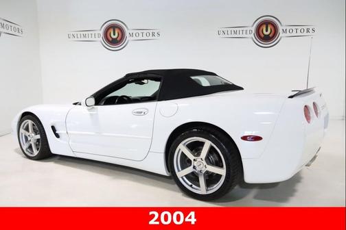 2004 Chevrolet Corvette Base