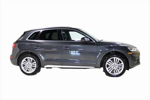2020 Audi Q5 45 Premium Plus