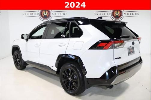 2024 Toyota RAV4 Hybrid SE