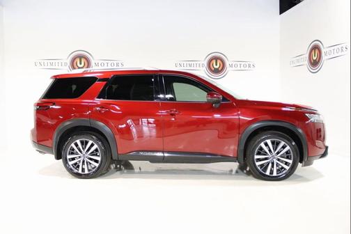 2022 Nissan Pathfinder Platinum 4WD