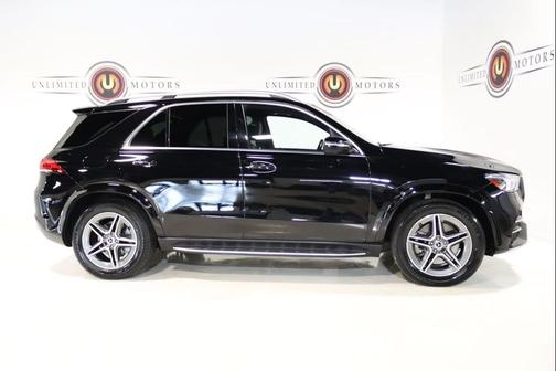 Black 2022 Mercedes-Benz GLE 450 4MATIC