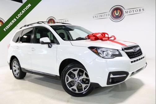 Crystal White Pearl 2018 Subaru Forester 2.5i Touring