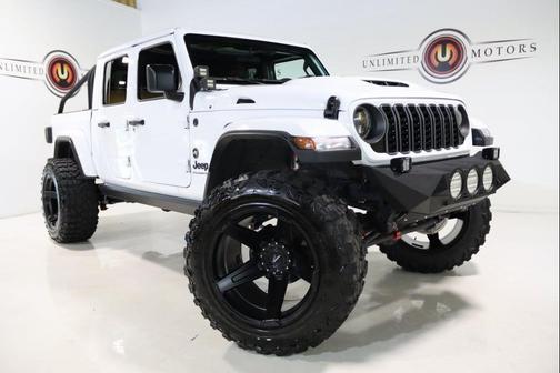 2025 Jeep Gladiator Nighthawk