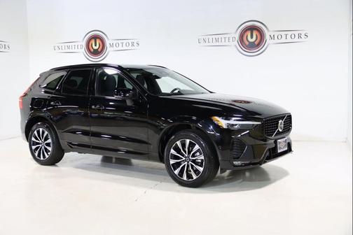 2025 Volvo XC60 B5 Plus