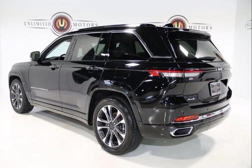 2023 Jeep Grand Cherokee Overland