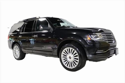 2015 Lincoln Navigator Base