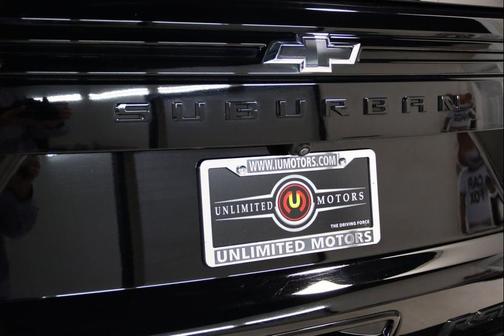 2023 Chevrolet Suburban RST