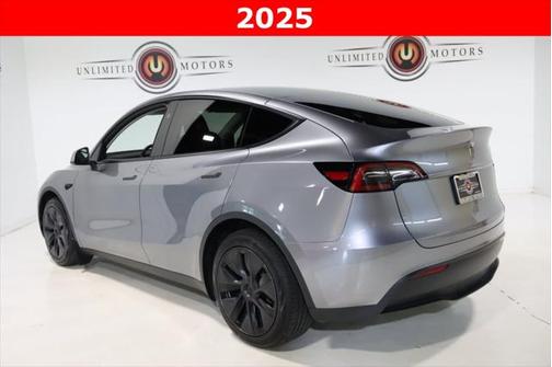 2025 Tesla Model Y Long Range Dual Motor All-Wheel Drive