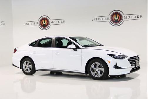 2023 Hyundai SONATA SE