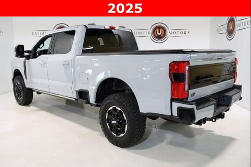 2025 Ford F-250 Platinum