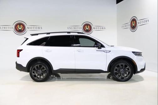 Glacial White Pearl 2023 Kia Sorento SX