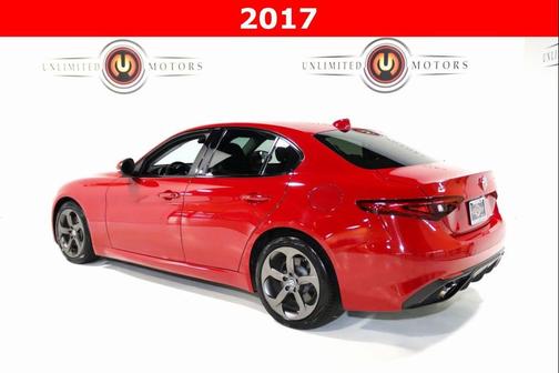 2017 Alfa Romeo Giulia Base