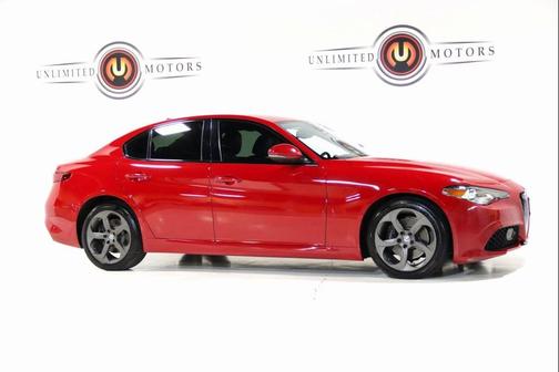 2017 Alfa Romeo Giulia Base