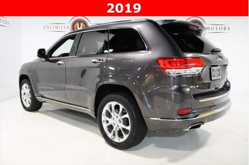 2019 Jeep Grand Cherokee Summit