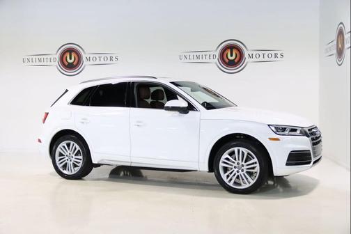 Ibis White 2019 Audi Q5 2.0T Premium Plus