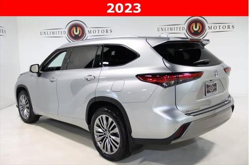2023 Toyota Highlander Platinum