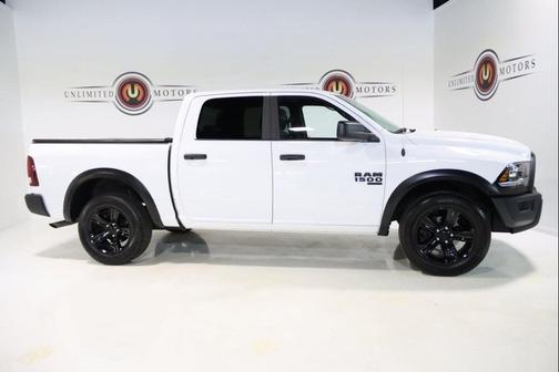 2024 RAM 1500 Classic Warlock Crew Cab 4x4 5'7' Box