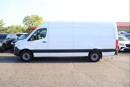 Arctic White 2025 Mercedes-Benz Sprinter 2500 High Roof