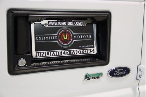 2014 Ford E350 Super Duty XLT