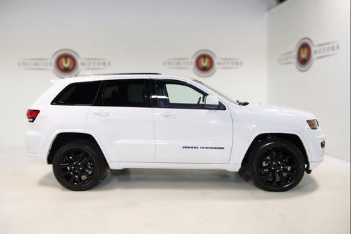2021 Jeep Grand Cherokee Laredo