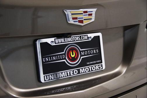 2020 Cadillac XT4 Premium Luxury