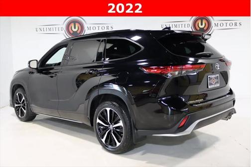 2022 Toyota Highlander XSE