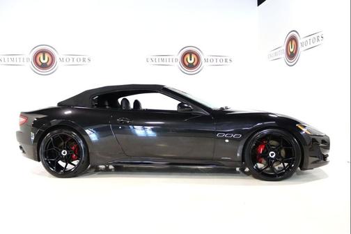 Nero 2014 Maserati GranTurismo Sport