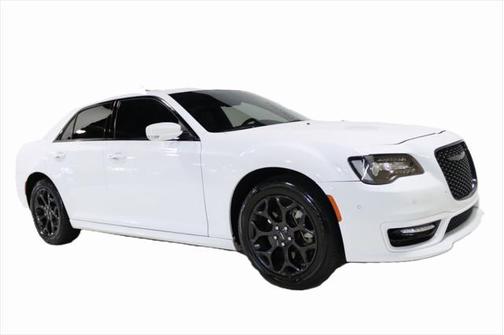 2022 Chrysler 300 Touring