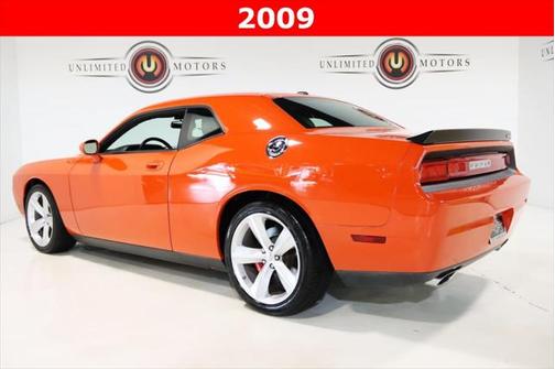 2009 Dodge Challenger SRT8