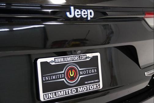 2023 Jeep Grand Cherokee 4xe Summit Reserve