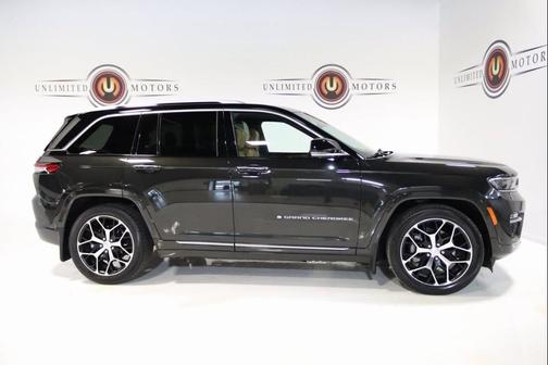 2023 Jeep Grand Cherokee 4xe Summit Reserve