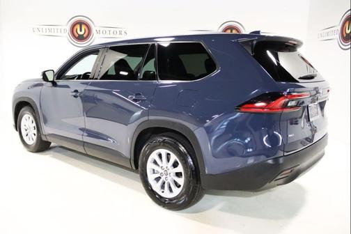 2025 Toyota Grand Highlander XLE