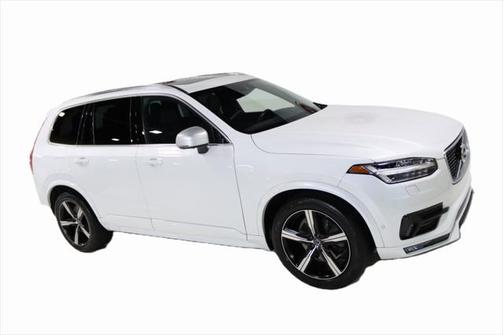 2019 Volvo XC90 T6 R-Design
