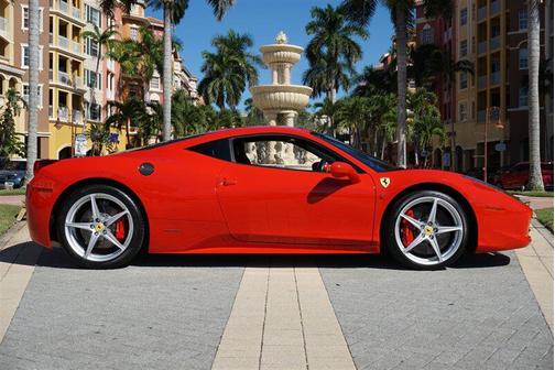 2013 Ferrari 458 Italia Base