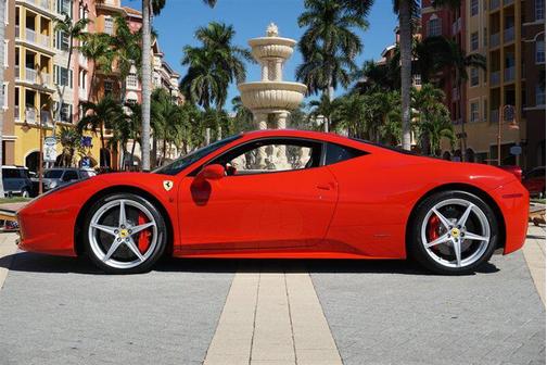 2013 Ferrari 458 Italia Base