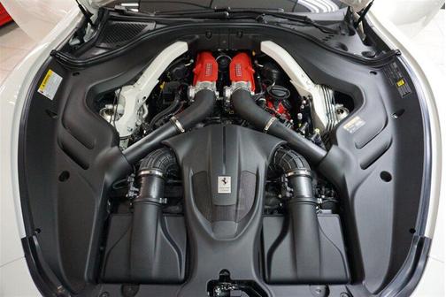 2024 Ferrari Roma Spider 