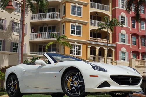 Bianco Avus 2017 Ferrari California T