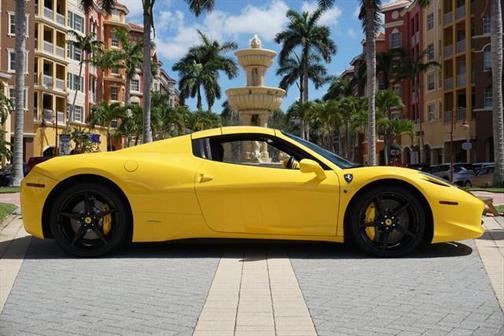 2013 Ferrari 458 Spider Base
