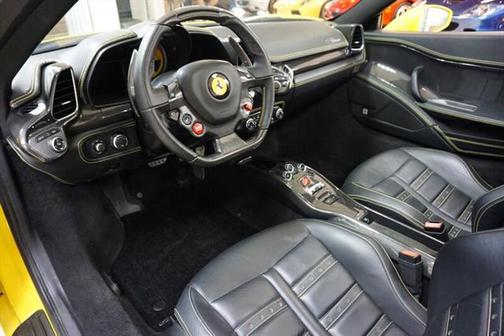 2013 Ferrari 458 Spider Base