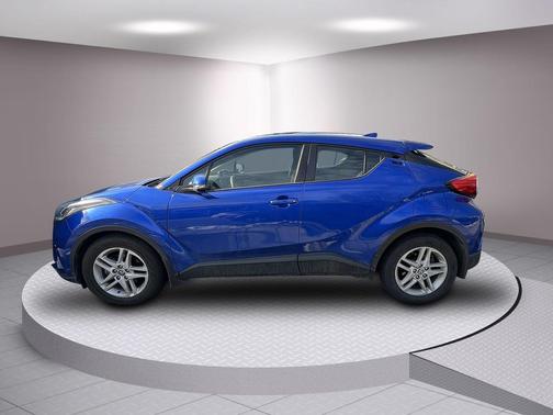 2020 Toyota C-HR LE