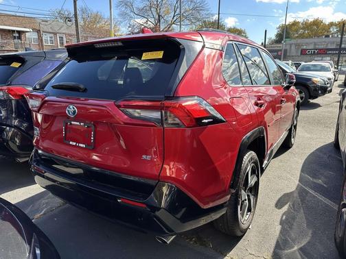 2023 Toyota RAV4 Prime SE