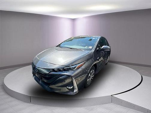 2022 Toyota Prius Prime LE