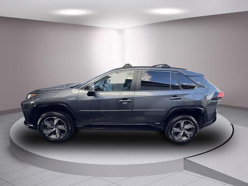 2023 Toyota RAV4 Prime SE