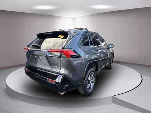 2023 Toyota RAV4 Prime SE