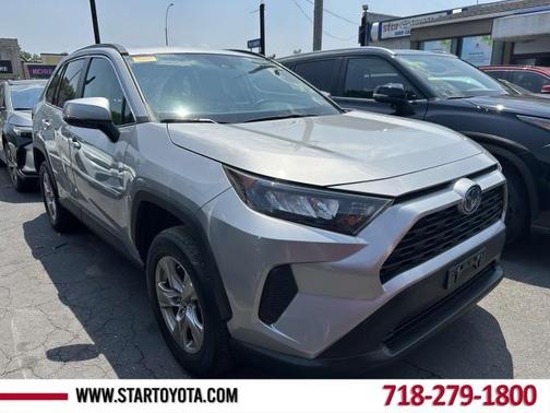 2022 Toyota RAV4 Hybrid LE