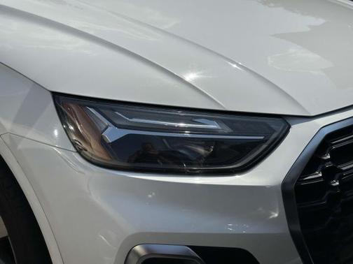 2023 Audi Q5 45 S line quattro Premium