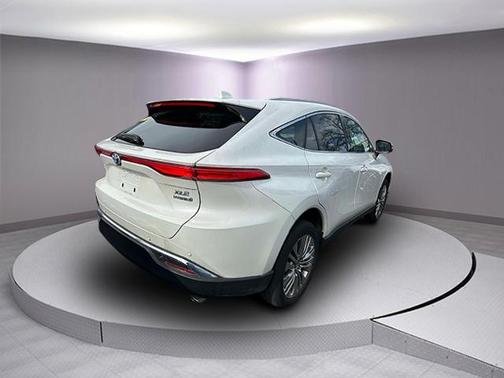 2021 Toyota Venza XLE