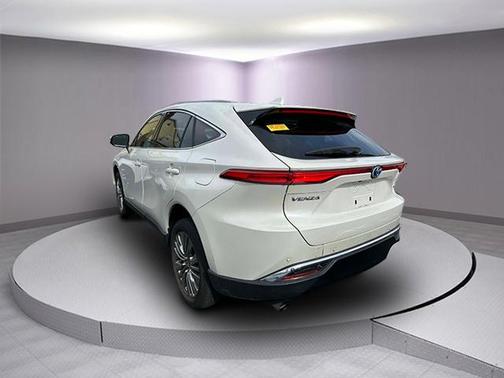 2021 Toyota Venza XLE