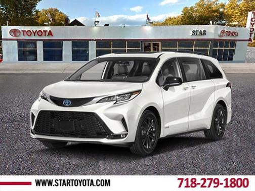 2025 Toyota Sienna XSE 7 Passenger